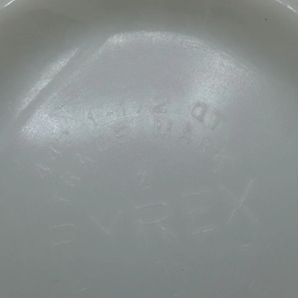 Vintage Pyrex‎ Cinderella Orange Mixing Bowl 1 1/2 Quart 442 Tab Handles